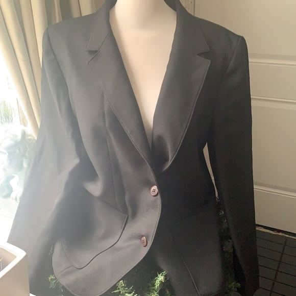 VINTAGE Tan Jay Black Blazer Size 14 100% Polyester - Picture 2 of 7
